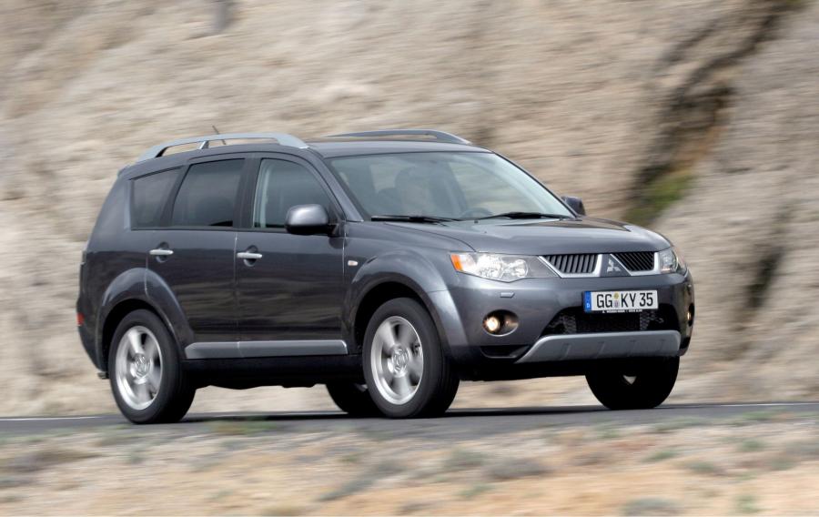 Mitsubishi Outlander 2005 года  (фото 70 из 77)